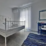 بيت ريفي Blue In Naxos