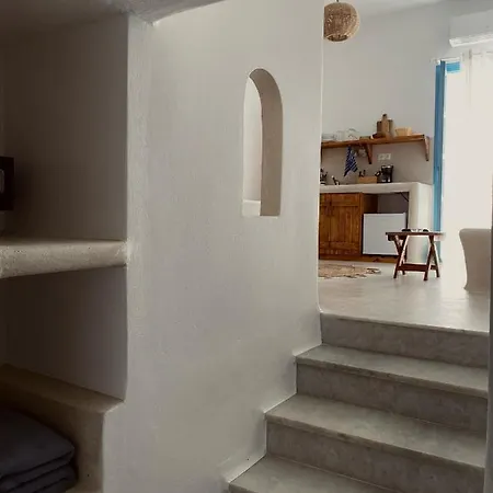 Blue In Naxos * Naxos City