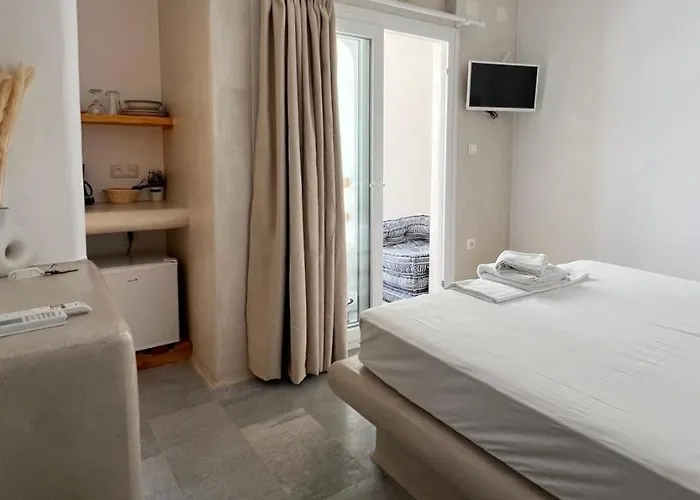 Blue In Naxos אורחן Naxos City